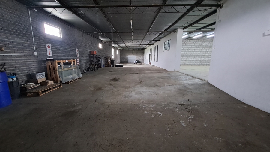 Commercial Property for Sale in Vrede Industrial Free State